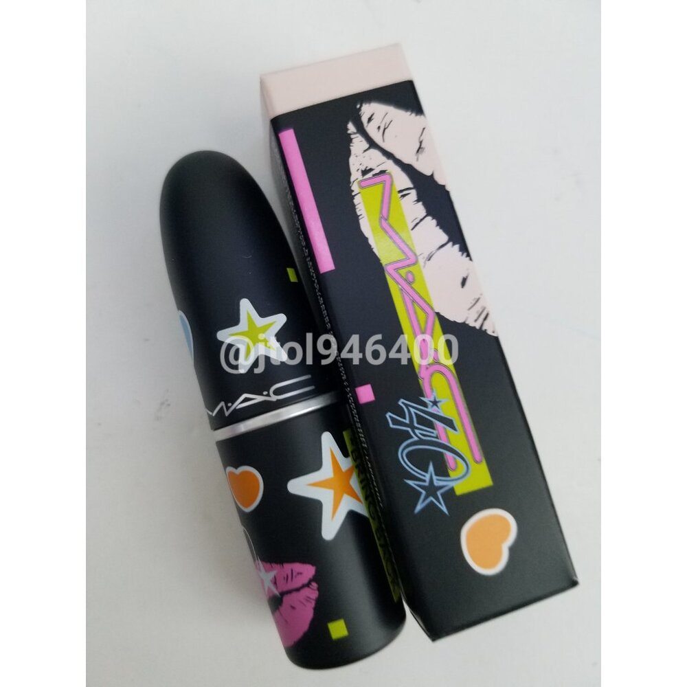 Mac Bubbles Lipstick - Picture 8 of 8